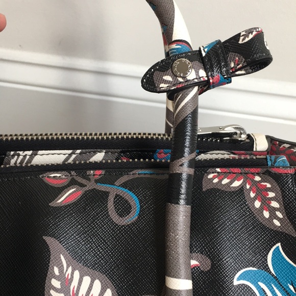 Prada Floral Tote - Picture 5 of 8